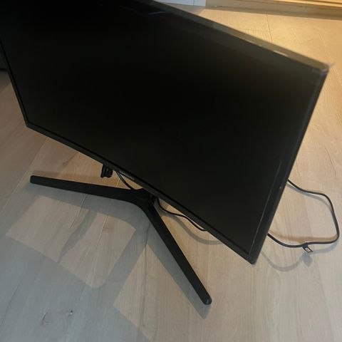 Samsung 24"