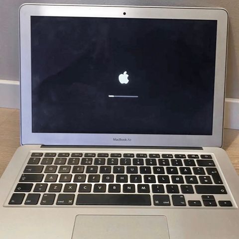 MacBook air 13.3 tommer