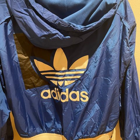 Adidas jakke blå str.S