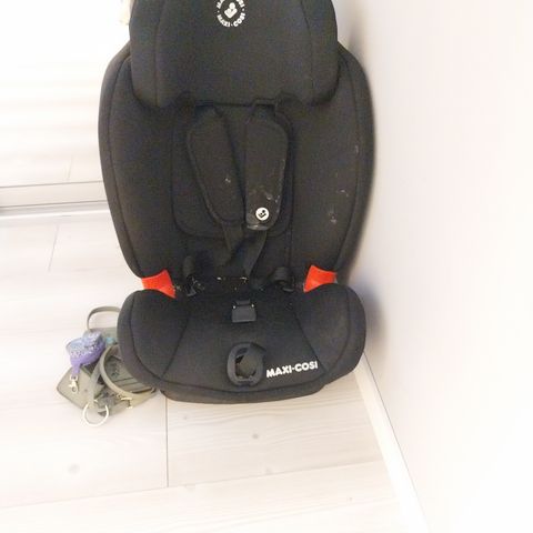 Maxi Cosi Titan