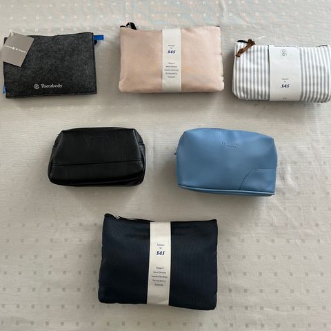 Business Class "amenity kits"