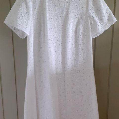 🤍 Hvit kjole Str 36