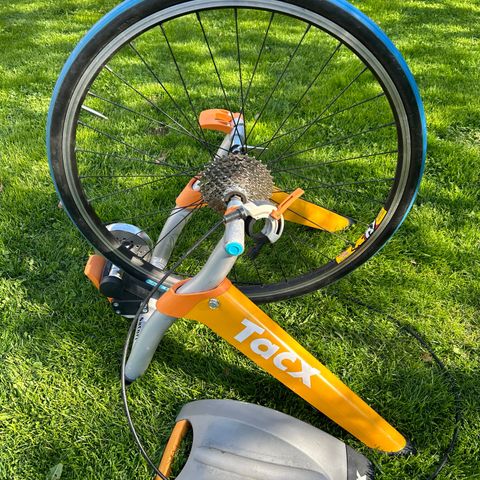 Tacx Satori sykkelrulle komplett med 26tommer hjul