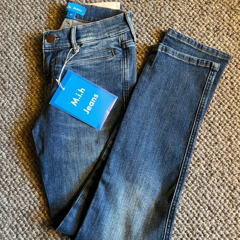 M.i.h Jeans (Made In Heaven), Mid rise, cropped, slim