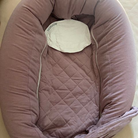 EASYGROW MUM'N ME Babynest/ammepute/støttepute