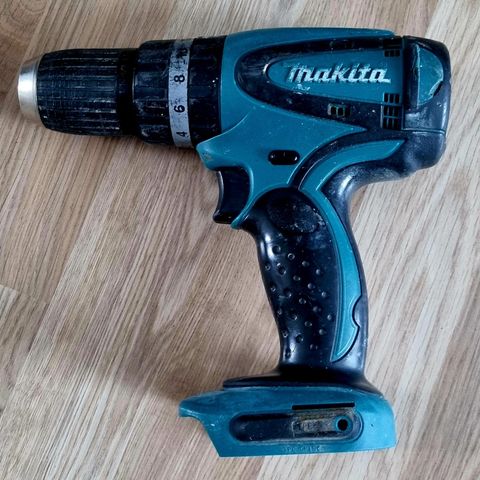 Makita drill 14,4V BHP440