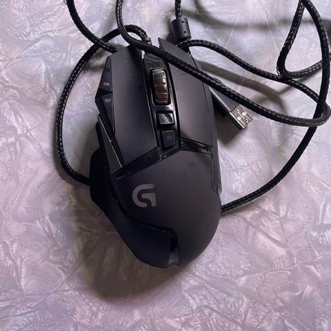 Logitech G502