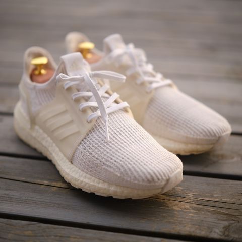 Adidas Ultra Boost 2019 str. 42