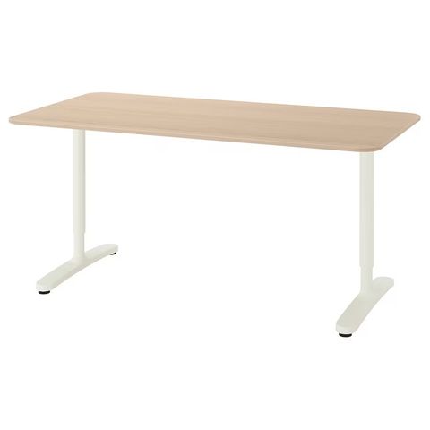 Pent brukt IKEA skrivebord