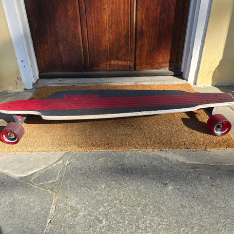 Globe longboard