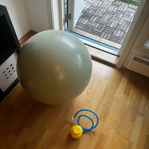Pilates ball / Fitness ball / Trenings ball 65cm