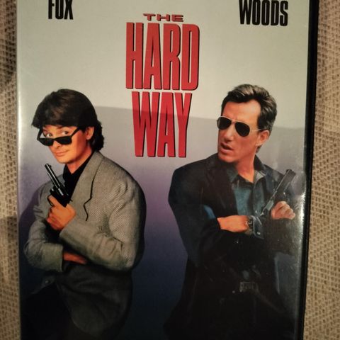 The Hard Way ( DVD) 1991 - Norsk tekst - Michael J Fox - James Woods