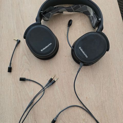 Arctis 3 Headset med nye øreputer