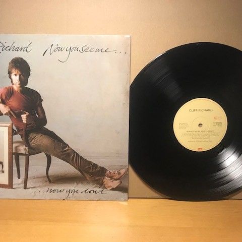 Vinyl, Cliff Richard, Now you see me,,, now you dont, 1A 061 07652