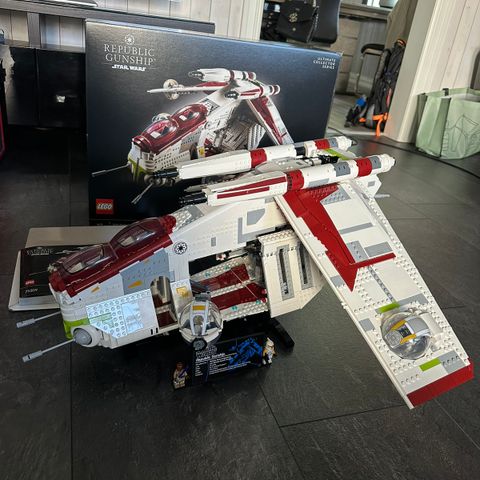 Lego 75309 UCS republic gunship