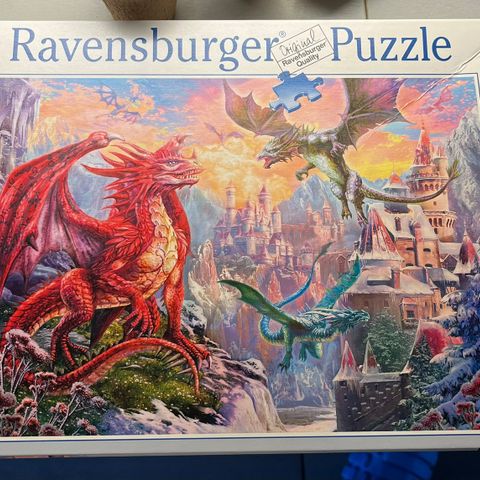 Ravensburger Puslespill 2000