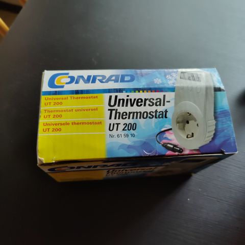 Universal termostat UT 200