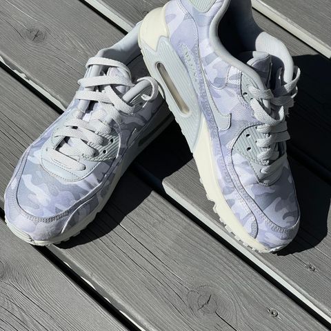 Joggesko Nike Air Max, str 38,5, selges kr 150