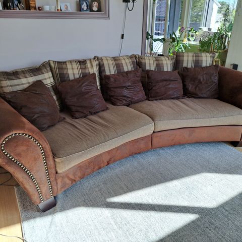 Stor buet sofa