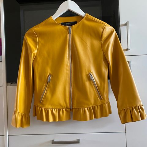 Zara Basic outerwear, Str. XS, kr.129,-