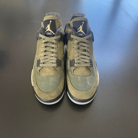 Air Jordan 4 Retro SE Craft