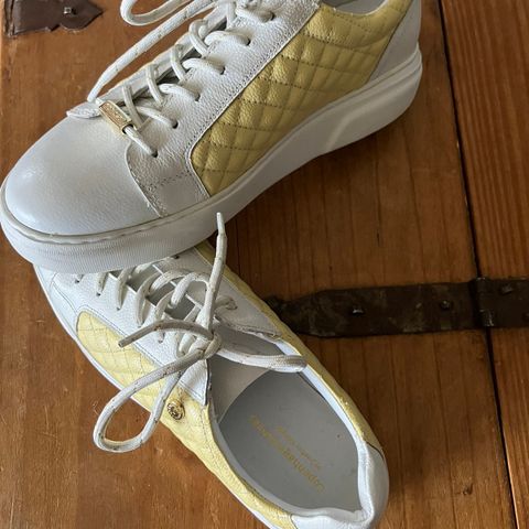 Knalltøffe sneakers fra Copenhagen str 40, kun kr 249,-