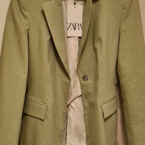 Ny blazer fra Zara