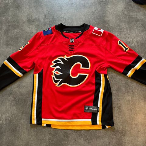 Calgary flames drakt fra NHL