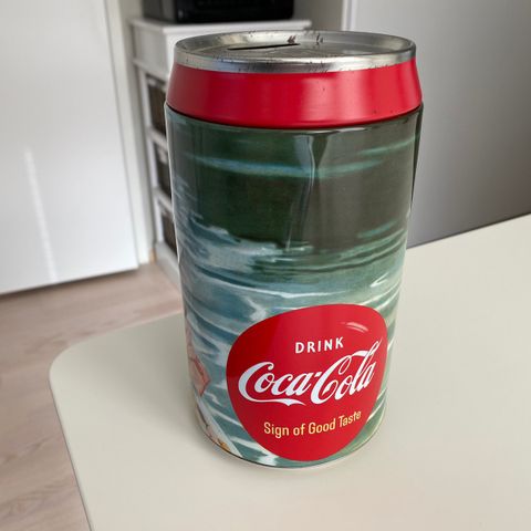 Coca-Cola sparebøsse (mye slitasje)