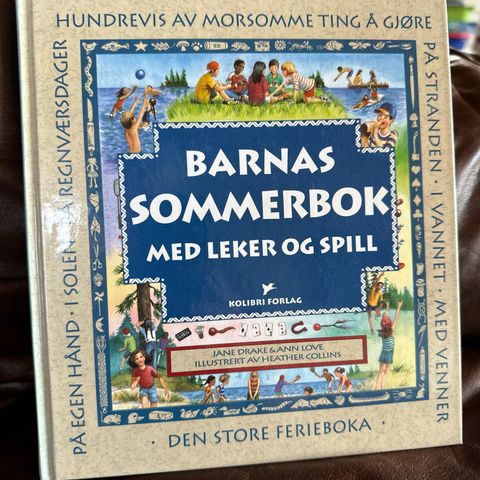 Barnas «Sommerbok med lekker og spil»