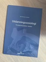 Utdanningssosiologi. Sylvi Stenersen Hovednak.