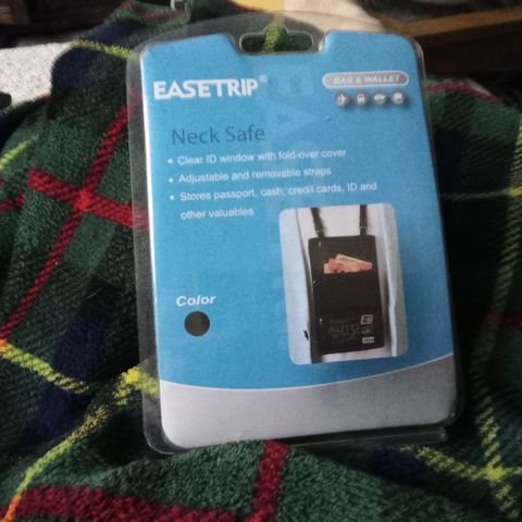 Easetrip  Neck safe