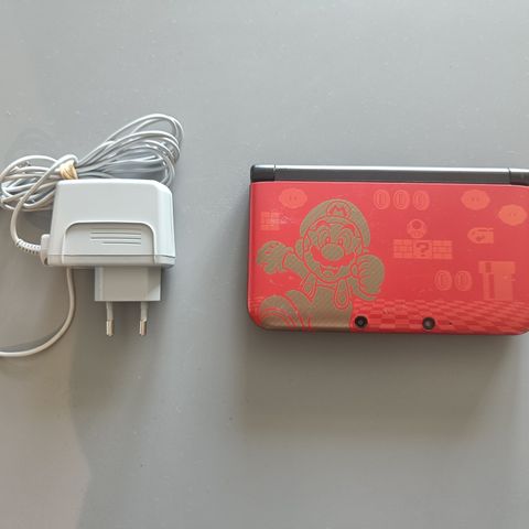 Nintendo 3ds xl super mario edition