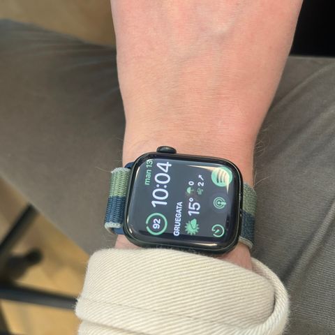 Apple Watch 7 grønn