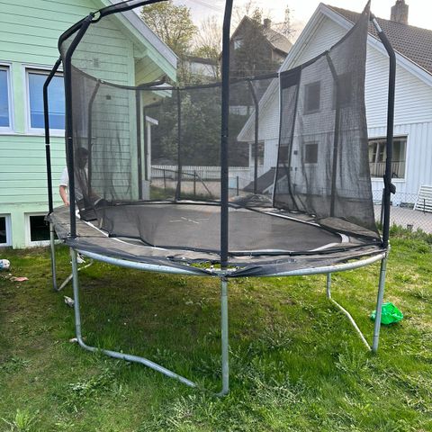 Trampoline (ferdig demontert)