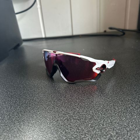 Oakley jawbreaker