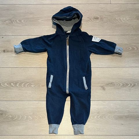 Pent brukte klær til gutt str 92. Hummel, Onepiece, Reflex m.m