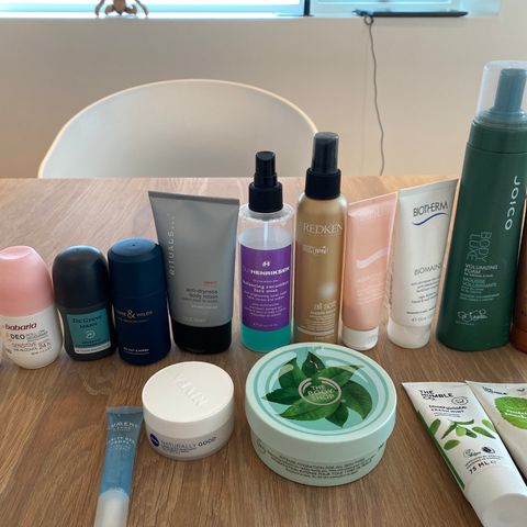 Div. fra Biotherm, Redken, Nuxe, Rituals,  The Body Shop m.m. selges samlet