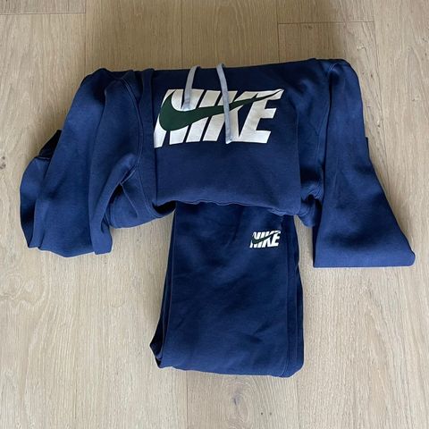 Nike tracksuit