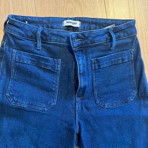 Wrangler jeans bootcut / slengbukse str 27/32