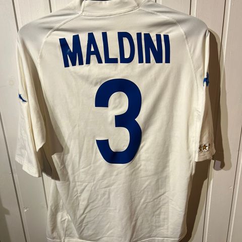 Vintage Italia 2002 fotballdrakt - Maldini 3