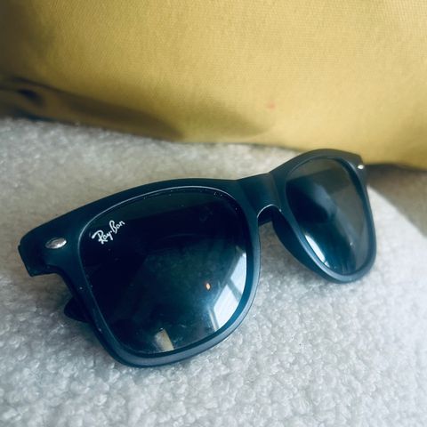 Klassisk raybans (selges billig)