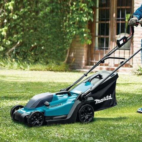 Makita gressklipper DLM330