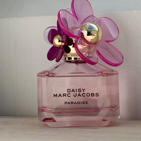 Marc Jacobs Daisy Paradise