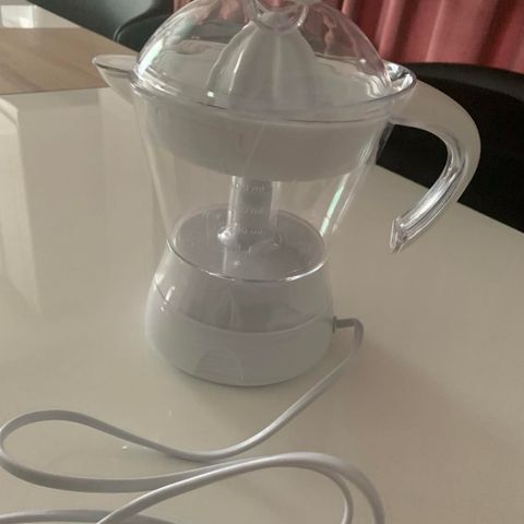 citrus juicer