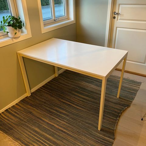 Kjøkkenbord Melltorp Ikea