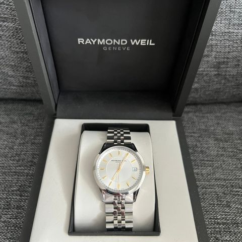 Raymond Weil Jubileum 39mm