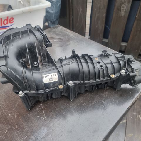 BMW E61 520D N47 Innsugmanifold