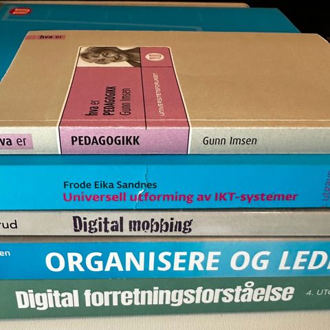 Bøker til digital ledelse (se beskrivelse)