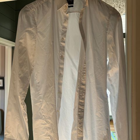 Hvit OLYMP penskjorte / dresskjorte herre str 40 / Medium